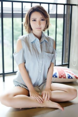 超碰日韩人妻免费在线_蓝光天堂在线