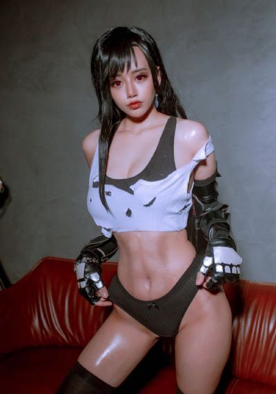 成人一卡二卡_1080高清在线观看