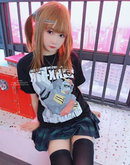 色情午夜码一区二区网站_720免费播放