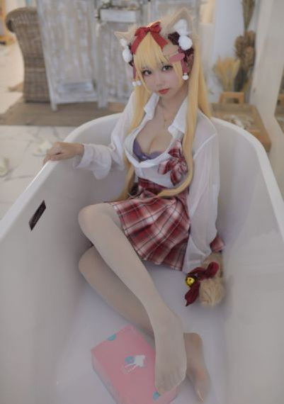 老师久久精品人人爽人人爽澡_HD免费在线观看